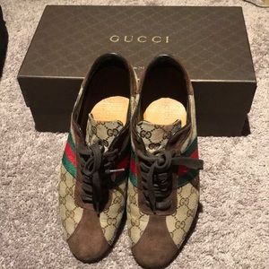Gucci shoes